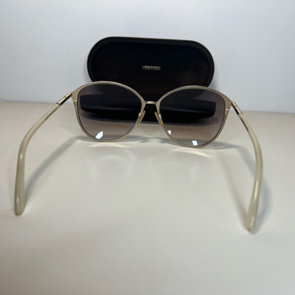 Tom Ford Penelope White Frame Sunglasses w/ smoky lense. - Picture 4 of 11